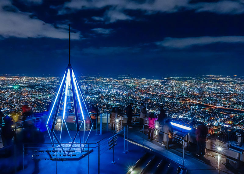 藻岩山山頂展望台