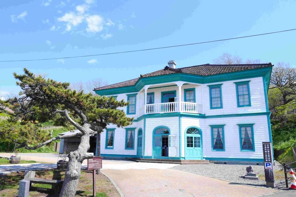 旧檜山爾志郡役所（江差町郷土資料館）