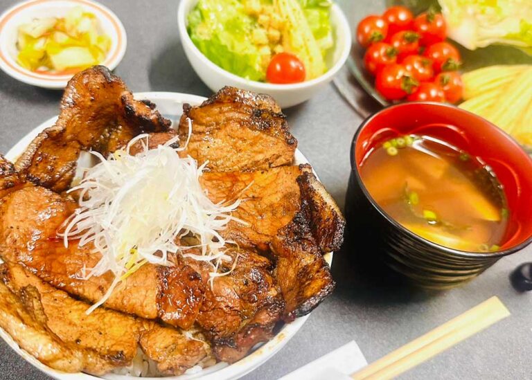 十勝豚丼いっぴん　豚丼セット