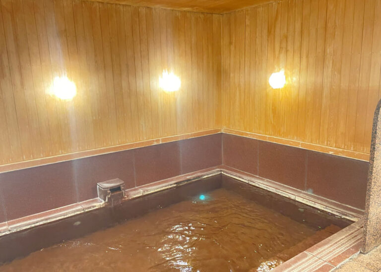 湯の川温泉 一乃松 檜の湯