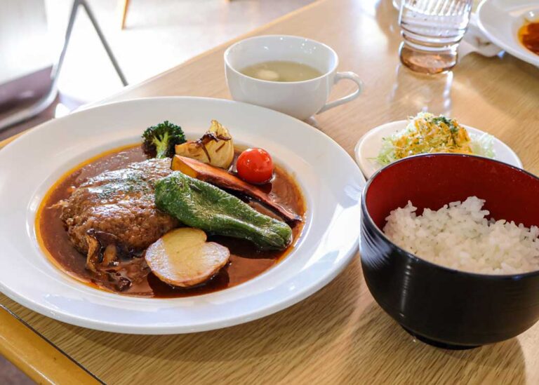 旭岳ロープウェイ 姿見食堂
